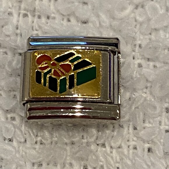 3  Vintage Italian Stainless Steel 9MM Charms - Volvo, May 4 Gem, Wrapped Gift - Picture 7 of 13